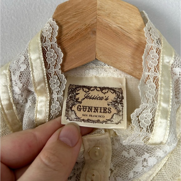 Vintage 70’s Jessica's Gunne Sax Gauzy Cream Lace Edwardian Prairie Blouse - Picture 12 of 12